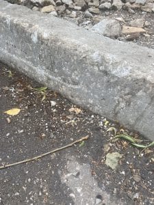 Не качественный ремонт площадки