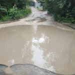 Огромная яма во дворе